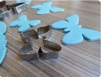 A photo of a butterfly cutter being used.